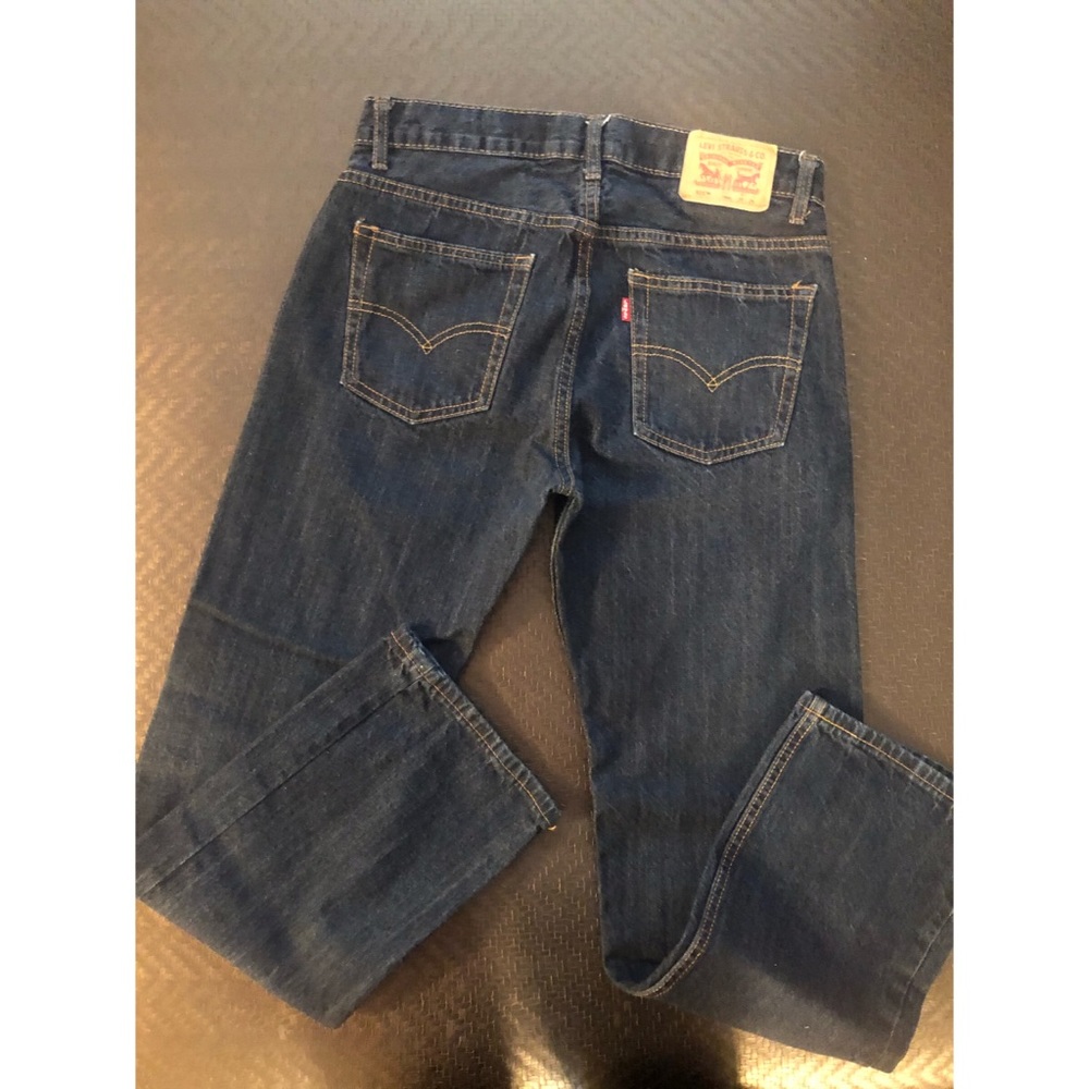 Levi Jeans - Picture 2 of 4